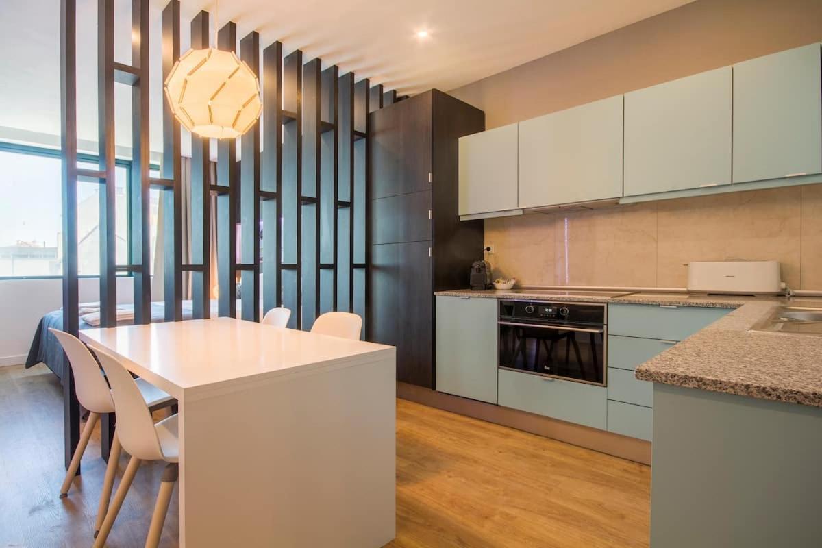 418 Apartamento Gale Wifi, Estacionamento, Elevador 波尔图 外观 照片