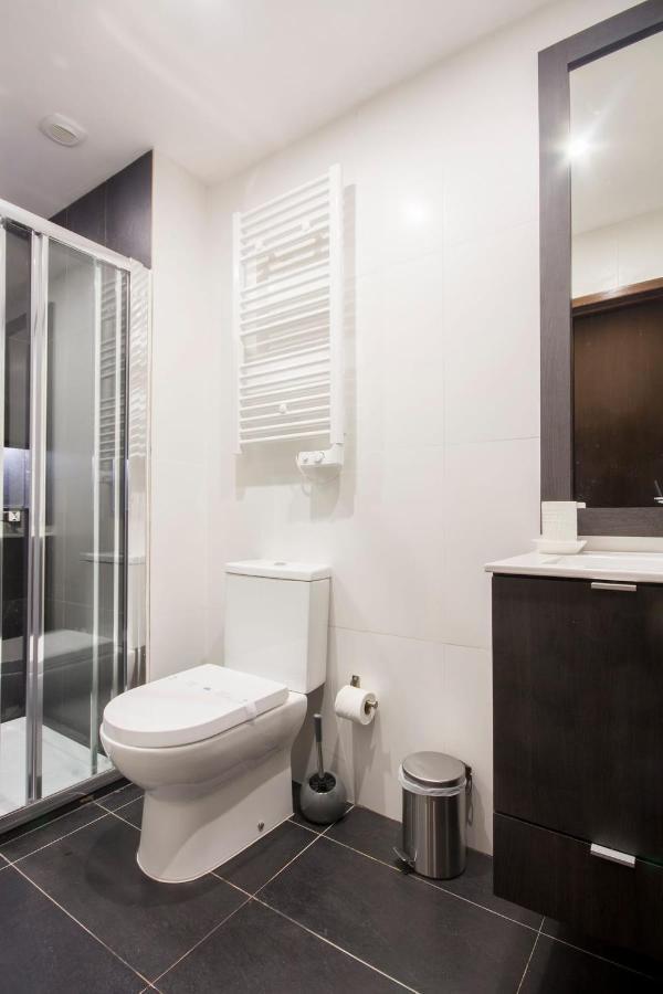 418 Apartamento Gale Wifi, Estacionamento, Elevador 波尔图 外观 照片
