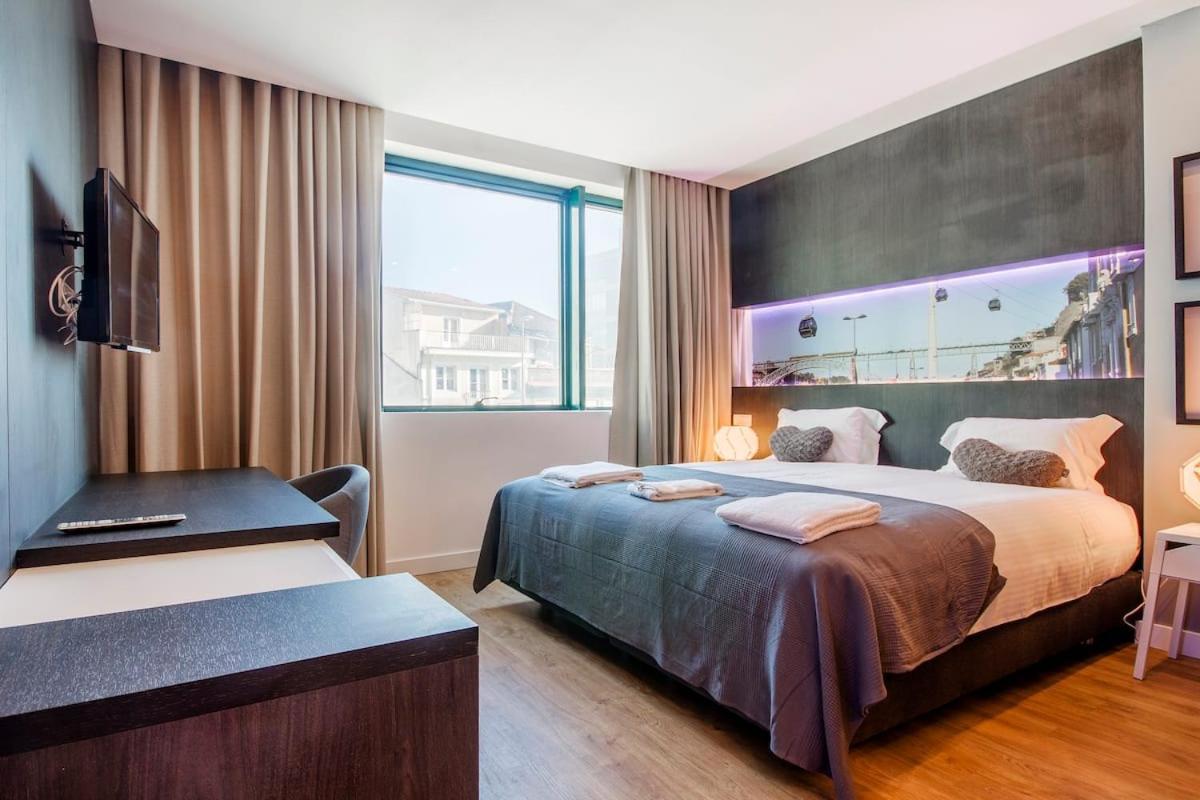 418 Apartamento Gale Wifi, Estacionamento, Elevador 波尔图 外观 照片
